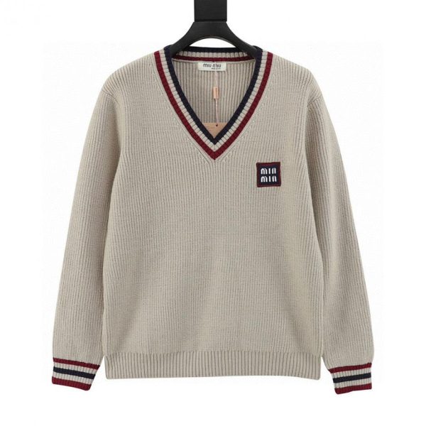 designer,replica,clothing,fake,1:1,lv,luxury,high quality MiuMiu Embroidered Logo Letter V-Neck Knit Sweater (CB50)
