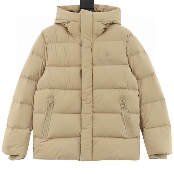 designer,replica,clothing,fake,1:1,lv,luxury,high quality Moncler hooded down jacket with lettering on the chest (375B)