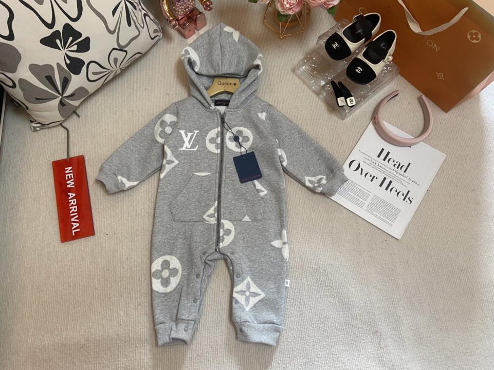 designer,replica,clothing,fake,1:1,lv,luxury,high quality LV Baby Autumn/Winter New Outfit – Very High-End Onesie (MG962)