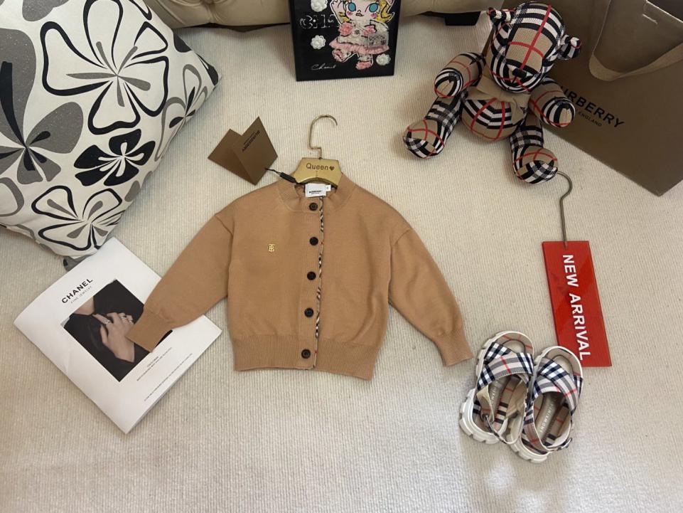 designer,replica,clothing,fake,1:1,lv,luxury,high quality Burberry’s new patchwork plaid coat (JFHL9)