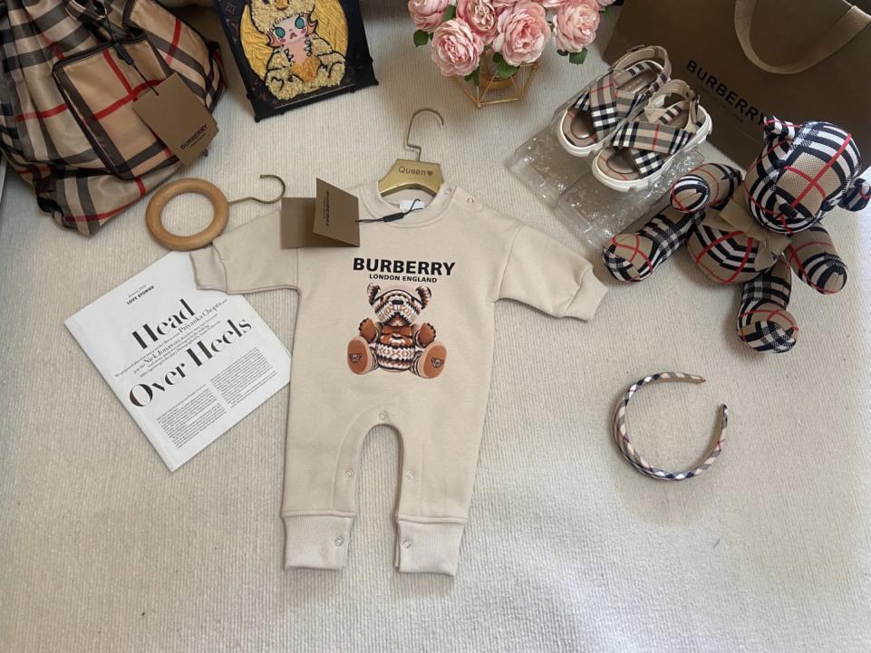 designer,replica,clothing,fake,1:1,lv,luxury,high quality Burberry Long-Sleeved Jumpsuit (8LMGI)