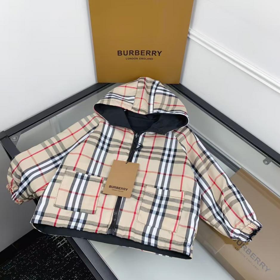 designer,replica,clothing,fake,1:1,lv,luxury,high quality Burberry double-sided check hooded jacket (K3540) designer,replica,clothing,fake,1:1,lv,luxury,high quality Burberry double-sided check hooded jacket (K3540)