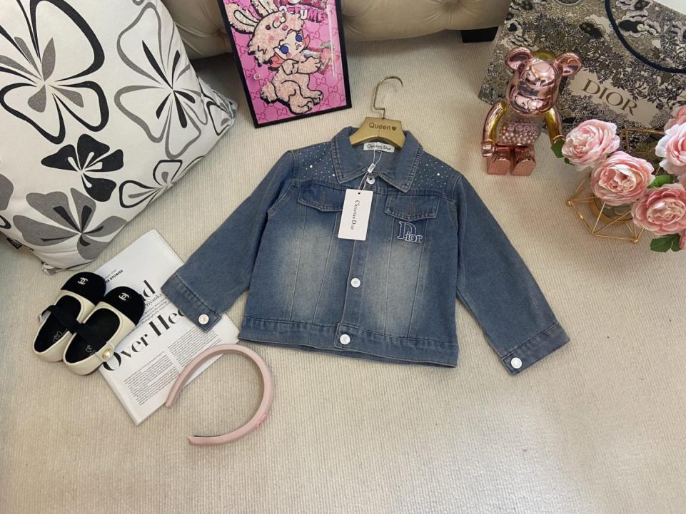 designer,replica,clothing,fake,1:1,lv,luxury,high quality Early Autumn Dior Chanel Girls’ Denim Jacket (K6UX5) designer,replica,clothing,fake,1:1,lv,luxury,high quality Early Autumn Dior Chanel Girls’ Denim Jacket (K6UX5)