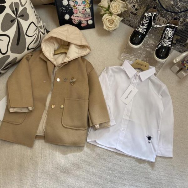 designer,replica,clothing,fake,1:1,lv,luxury,high quality Dior New Year Wool Coat Set: Liner + Wool Coat + Embroidered Bee Shirt (R4BLZ)