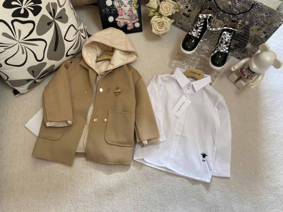 designer,replica,clothing,fake,1:1,lv,luxury,high quality Dior New Year Wool Coat Set: Liner + Wool Coat + Embroidered Bee Shirt (R4BLZ) designer,replica,clothing,fake,1:1,lv,luxury,high quality Dior New Year Wool Coat Set: Liner + Wool Coat + Embroidered Bee Shirt (R4BLZ)