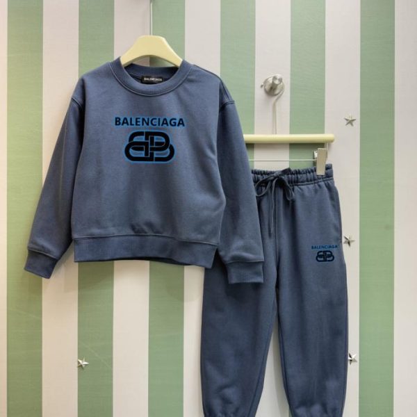 designer,replica,clothing,fake,1:1,lv,luxury,high quality High-quality early autumn/winter Balenciaga new children’s crew neck sweatshirt set (2XS0E)