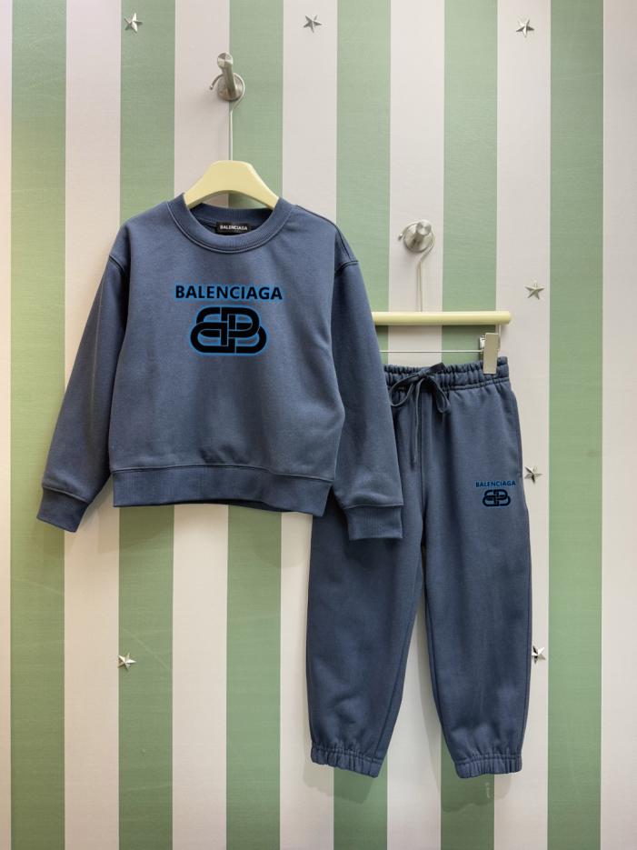 designer,replica,clothing,fake,1:1,lv,luxury,high quality High-quality early autumn/winter Balenciaga new children’s crew neck sweatshirt set (2XS0E) designer,replica,clothing,fake,1:1,lv,luxury,high quality High-quality early autumn/winter Balenciaga new children’s crew neck sweatshirt set (2XS0E)