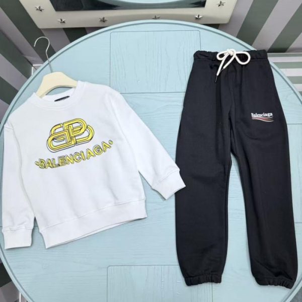 designer,replica,clothing,fake,1:1,lv,luxury,high quality High-quality early autumn/winter Balenciaga new children’s crew neck sweatshirt set (V5FUF)