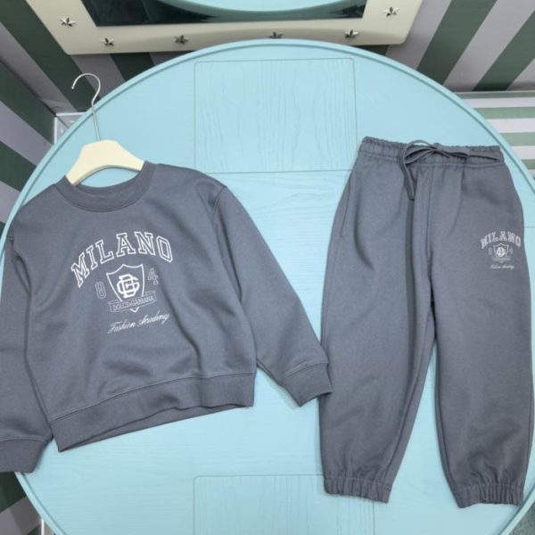 designer,replica,clothing,fake,1:1,lv,luxury,high quality High-quality early autumn/winter DG new children’s crew neck sweatshirt set (T4FSN)
