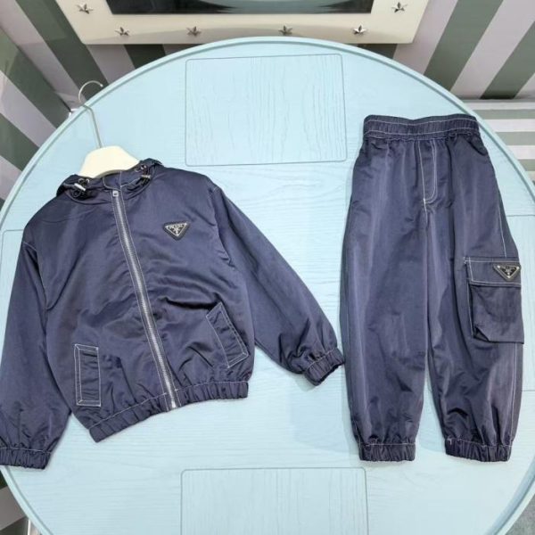 designer,replica,clothing,fake,1:1,lv,luxury,high quality Early Autumn/Winter New Arrival: PRADA Trendy Brand Children’s Trench Coat and Pants Two-Piece Set (E4Q10)