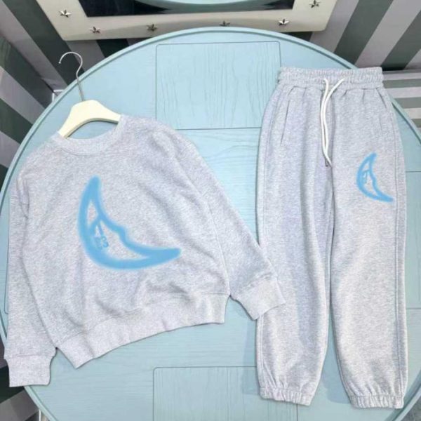 designer,replica,clothing,fake,1:1,lv,luxury,high quality High-quality early autumn/winter Gvenchy children’s crew neck sweatshirt set (GJVA7)