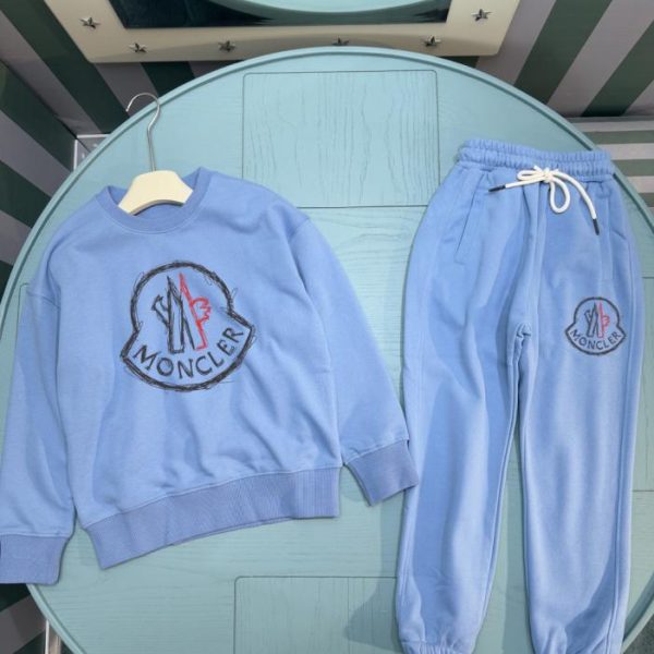 designer,replica,clothing,fake,1:1,lv,luxury,high quality Moncler Early Autumn/Winter New Children’s Crew Neck Sweatshirt Set (0YEG8)