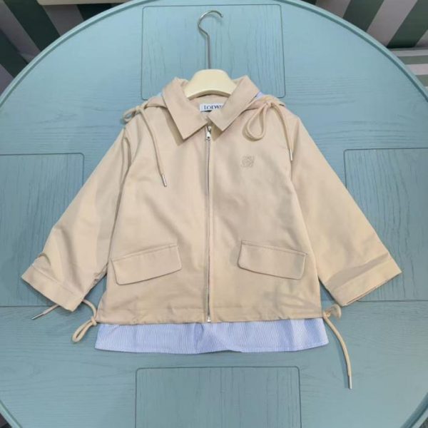 designer,replica,clothing,fake,1:1,lv,luxury,high quality Early Autumn/Winter New Arrival: LOE Children’s Girl Trench Coat (UD42X)