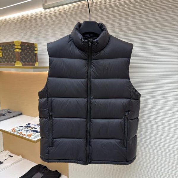 designer,replica,clothing,fake,1:1,lv,luxury,high quality Balenciaga logo-print down vest (WNDD4)