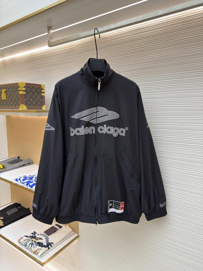 designer,replica,clothing,fake,1:1,lv,luxury,high quality Balenciaga Logo Print Long-Sleeved Stand Collar Jacket (358F4) designer,replica,clothing,fake,1:1,lv,luxury,high quality Balenciaga Logo Print Long-Sleeved Stand Collar Jacket (358F4)