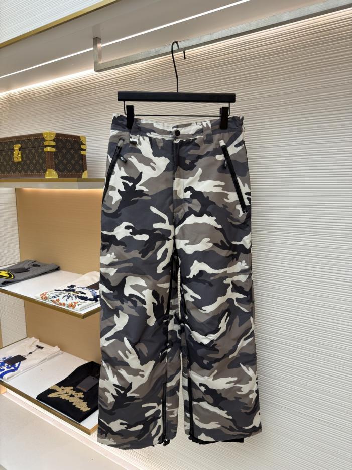 designer,replica,clothing,fake,1:1,lv,luxury,high quality Balenciaga Camouflage Ski Collection Ski Pants (B1GRF) designer,replica,clothing,fake,1:1,lv,luxury,high quality Balenciaga Camouflage Ski Collection Ski Pants (B1GRF)