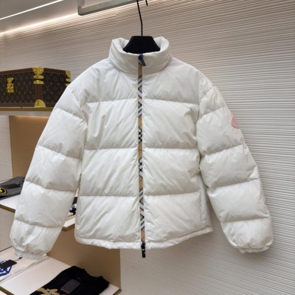 designer,replica,clothing,fake,1:1,lv,luxury,high quality Burberry Hidden Hood Down Jacket [Women’s] (MLQ9C)