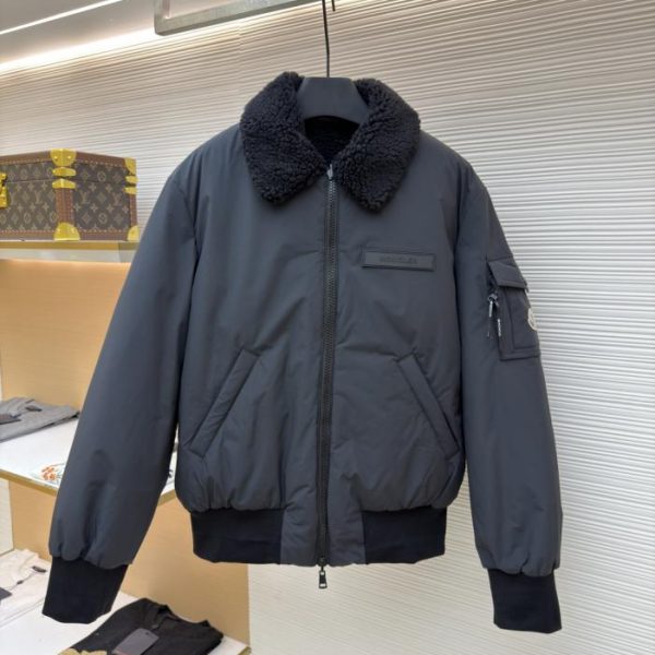 designer,replica,clothing,fake,1:1,lv,luxury,high quality Moncler Reversible Bomber Jacket (Y7SHA)