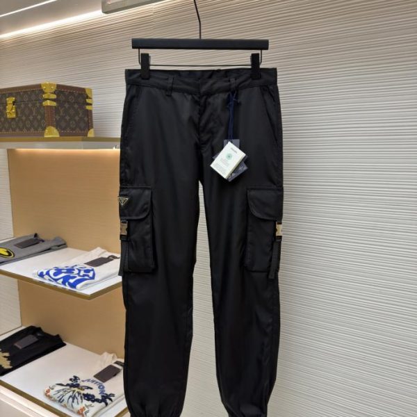 designer,replica,clothing,fake,1:1,lv,luxury,high quality Prada casual trousers with metal triangle logo (8gV/Z)