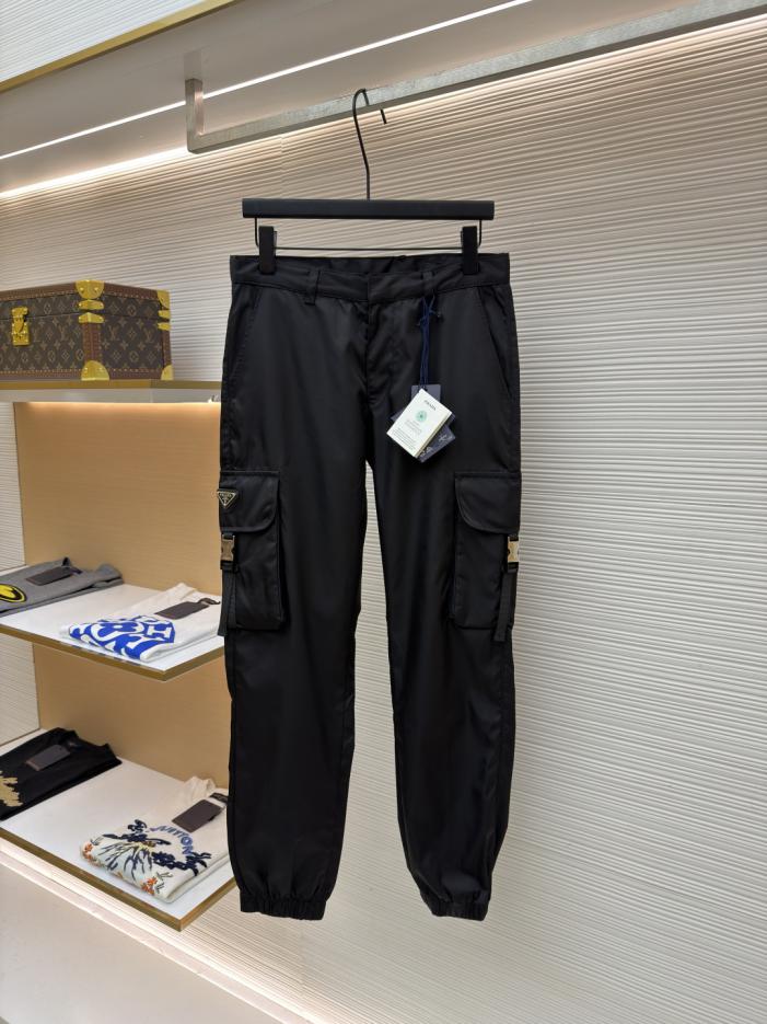 designer,replica,clothing,fake,1:1,lv,luxury,high quality Prada casual trousers with metal triangle logo (8gV/Z) designer,replica,clothing,fake,1:1,lv,luxury,high quality Prada casual trousers with metal triangle logo (8gV/Z)