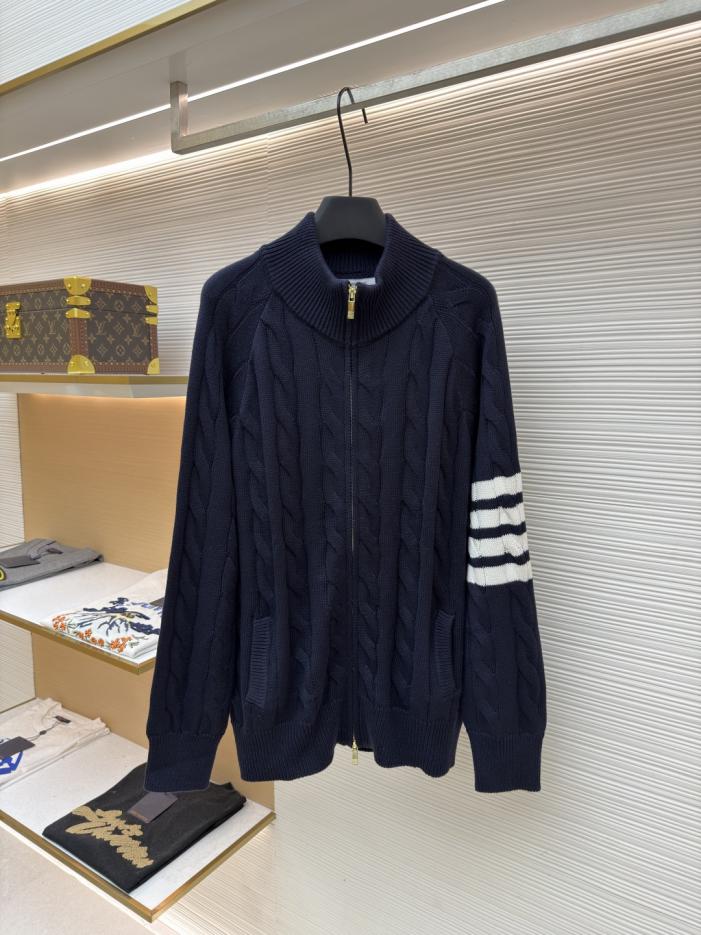 designer,replica,clothing,fake,1:1,lv,luxury,high quality THOM BROWNE Cable Knit Jacquard Zipper Sweater (Y03Z1) designer,replica,clothing,fake,1:1,lv,luxury,high quality THOM BROWNE Cable Knit Jacquard Zipper Sweater (Y03Z1)
