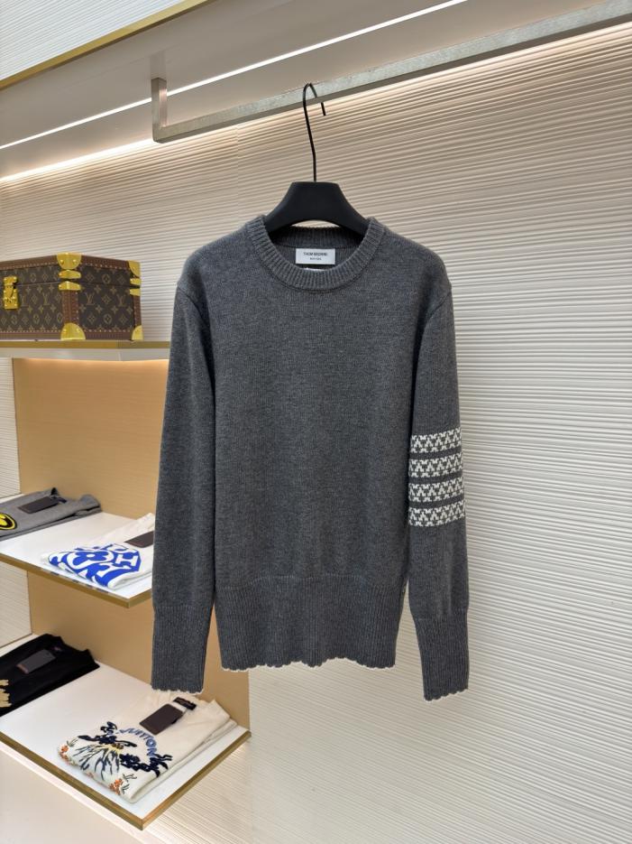 designer,replica,clothing,fake,1:1,lv,luxury,high quality THOM BROWNE Snowflake Dog Wool Crew Neck (6XDNI) designer,replica,clothing,fake,1:1,lv,luxury,high quality THOM BROWNE Snowflake Dog Wool Crew Neck (6XDNI)