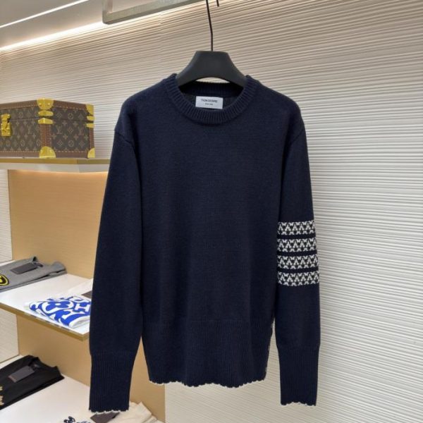 designer,replica,clothing,fake,1:1,lv,luxury,high quality THOM BROWNE Snowflake Dog Wool Crew Neck (OK0T7)