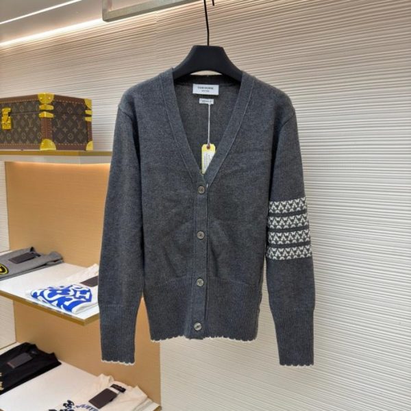 designer,replica,clothing,fake,1:1,lv,luxury,high quality THOM BROWNE Snowflake Dog Wool Cardigan (7M22K)