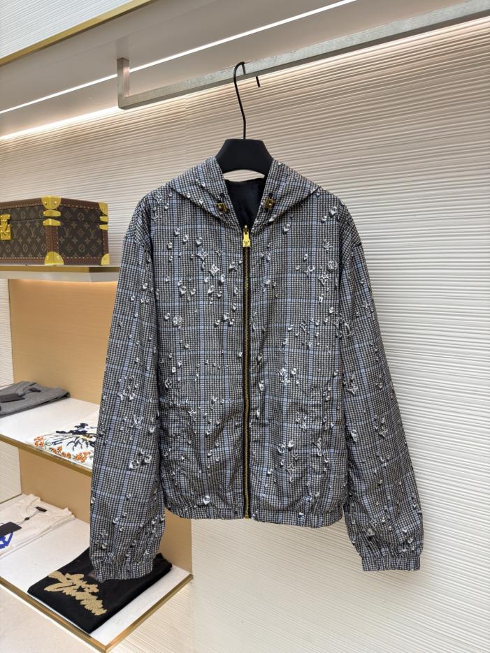 designer,replica,clothing,fake,1:1,lv,luxury,high quality LOUIS VUITTON Reversible Hooded Raindrop Print Windproof Jacket (YJDGH) designer,replica,clothing,fake,1:1,lv,luxury,high quality LOUIS VUITTON Reversible Hooded Raindrop Print Windproof Jacket (YJDGH)