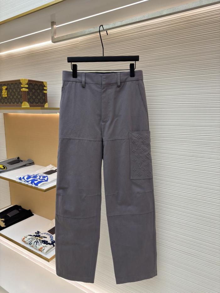 designer,replica,clothing,fake,1:1,lv,luxury,high quality LOUIS VUITTON Pocket Embossed Cargo Pants (SB7JC) designer,replica,clothing,fake,1:1,lv,luxury,high quality LOUIS VUITTON Pocket Embossed Cargo Pants (SB7JC)
