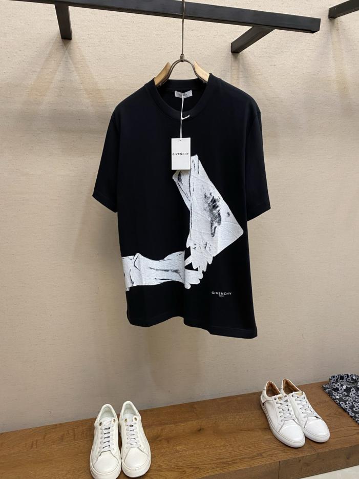 designer,replica,clothing,fake,1:1,lv,luxury,high quality Givenchy Early Spring Collection Handprint Accessories 100% Cotton Short-Sleeve T-Shirt (6U0W9) designer,replica,clothing,fake,1:1,lv,luxury,high quality Givenchy Early Spring Collection Handprint Accessories 100% Cotton Short-Sleeve T-Shirt (6U0W9)