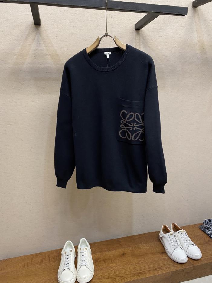designer,replica,clothing,fake,1:1,lv,luxury,high quality Loewe Fall/Winter New Arrival Logo Jacquard Pocket Crew Neck Pullover Knit Sweater (2QC3X) designer,replica,clothing,fake,1:1,lv,luxury,high quality Loewe Fall/Winter New Arrival Logo Jacquard Pocket Crew Neck Pullover Knit Sweater (2QC3X)