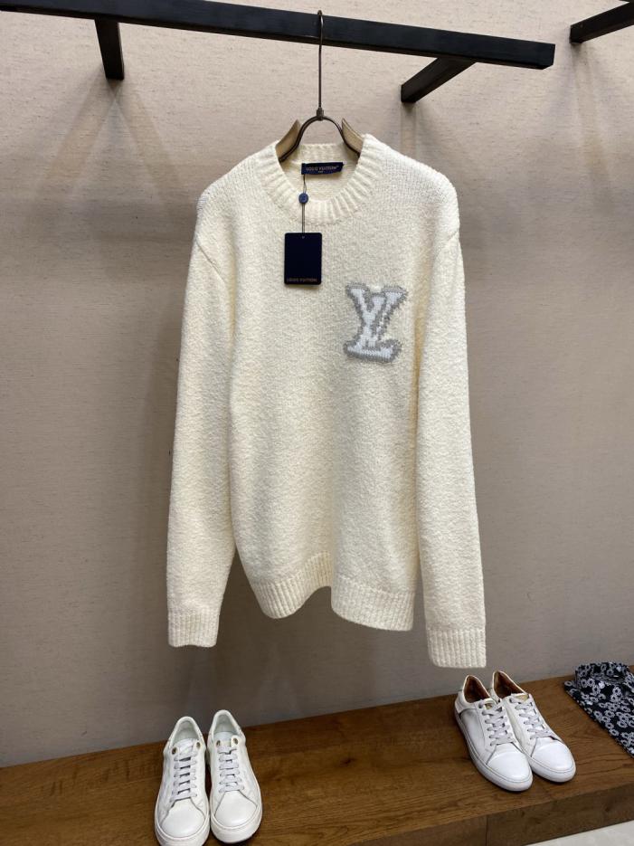 designer,replica,clothing,fake,1:1,lv,luxury,high quality LV wool blend crew neck sweater with intarsia LV logo on the front and back (FDBM0) designer,replica,clothing,fake,1:1,lv,luxury,high quality LV wool blend crew neck sweater with intarsia LV logo on the front and back (FDBM0)