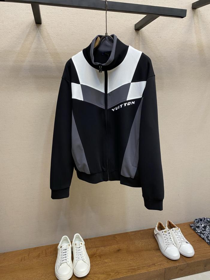 designer,replica,clothing,fake,1:1,lv,luxury,high quality LV patchwork jogging sweatshirt (MXQ8O) designer,replica,clothing,fake,1:1,lv,luxury,high quality LV patchwork jogging sweatshirt (MXQ8O)