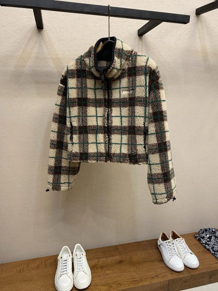 designer,replica,clothing,fake,1:1,lv,luxury,high quality Miu Miu has released a new short plaid jacket (NX2Z7). designer,replica,clothing,fake,1:1,lv,luxury,high quality Miu Miu has released a new short plaid jacket (NX2Z7).