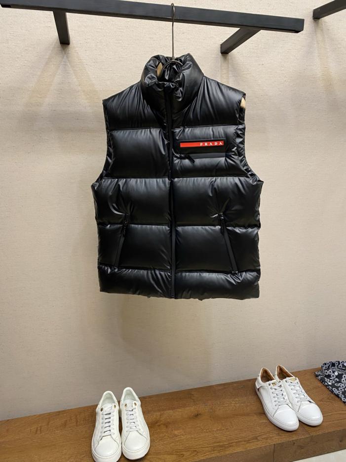 designer,replica,clothing,fake,1:1,lv,luxury,high quality Prada Fall/Winter New Down Vest (MGDET) designer,replica,clothing,fake,1:1,lv,luxury,high quality Prada Fall/Winter New Down Vest (MGDET)