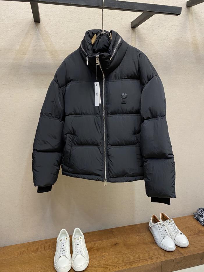 designer,replica,clothing,fake,1:1,lv,luxury,high quality AMIPARIS Heart-Patterned Leather Label Down Jacket (S77FD) designer,replica,clothing,fake,1:1,lv,luxury,high quality AMIPARIS Heart-Patterned Leather Label Down Jacket (S77FD)