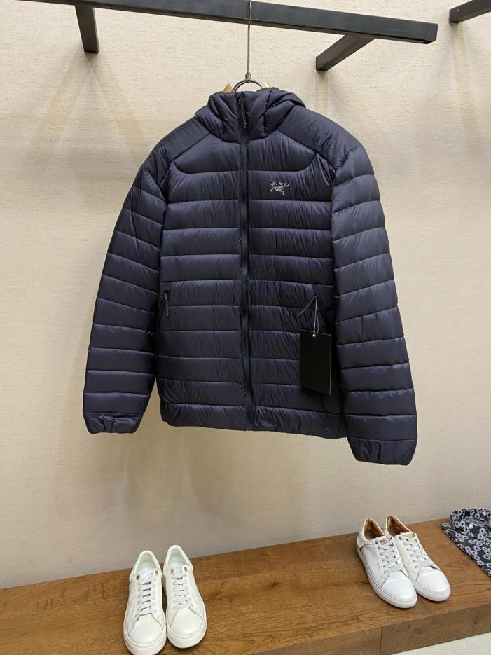 designer,replica,clothing,fake,1:1,lv,luxury,high quality Arcteryx Cerium 850 Fill Power Goose Down Solid Color Lightweight Windproof Warm Hooded Down Jacket (G3417) designer,replica,clothing,fake,1:1,lv,luxury,high quality Arcteryx Cerium 850 Fill Power Goose Down Solid Color Lightweight Windproof Warm Hooded Down Jacket (G3417)