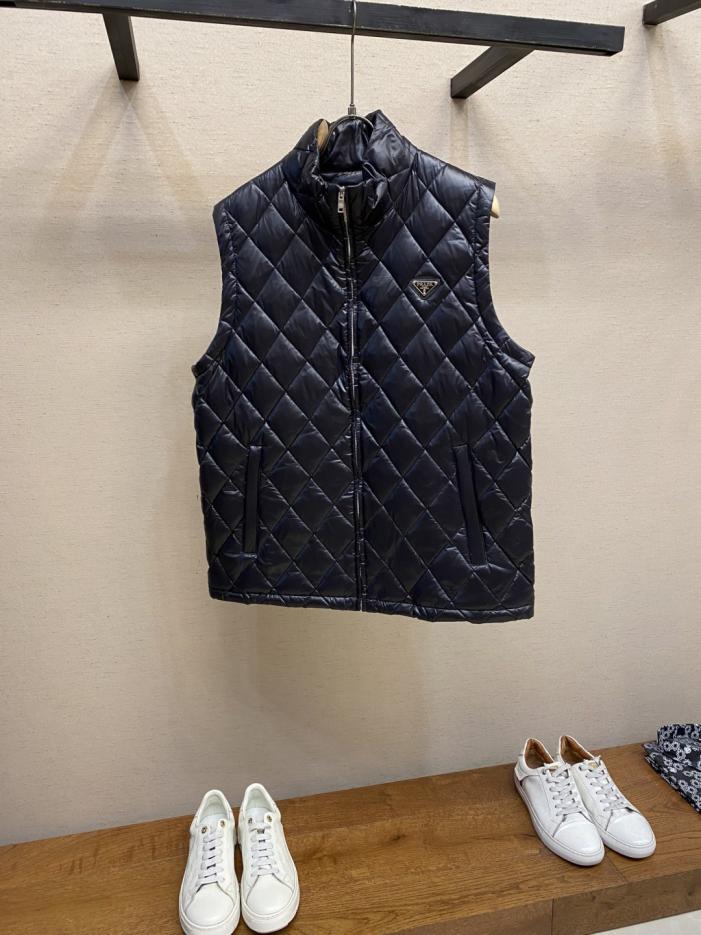 designer,replica,clothing,fake,1:1,lv,luxury,high quality Prada quilted down vest (IHCMB) designer,replica,clothing,fake,1:1,lv,luxury,high quality Prada quilted down vest (IHCMB)