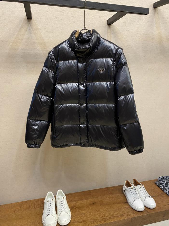 designer,replica,clothing,fake,1:1,lv,luxury,high quality Prada down jacket with detachable sleeves (SRO04) – two-in-one design designer,replica,clothing,fake,1:1,lv,luxury,high quality Prada down jacket with detachable sleeves (SRO04) – two-in-one design