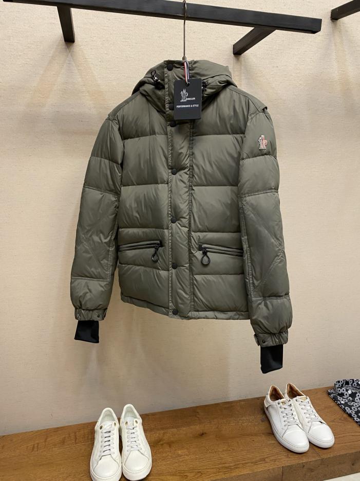 designer,replica,clothing,fake,1:1,lv,luxury,high quality Moncler Fall/Winter New Down Jacket (A3FS4) designer,replica,clothing,fake,1:1,lv,luxury,high quality Moncler Fall/Winter New Down Jacket (A3FS4)