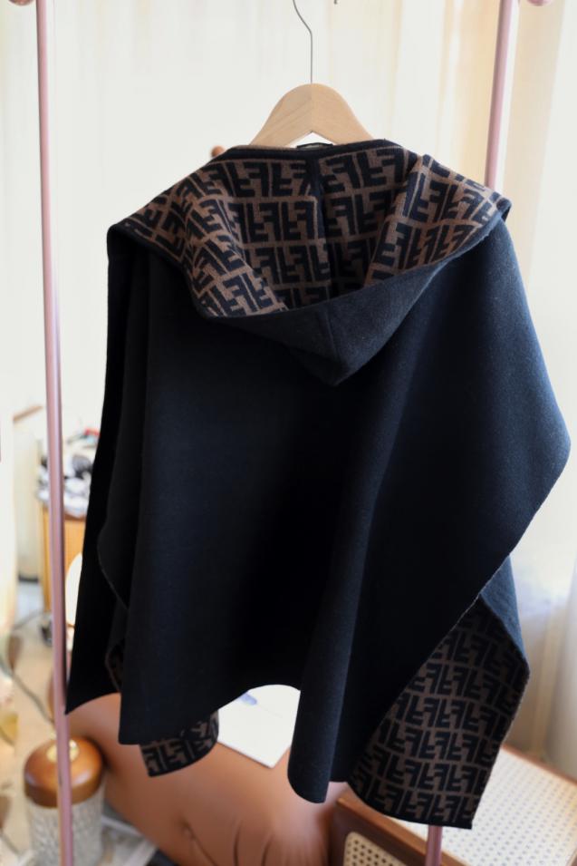 designer,replica,clothing,fake,1:1,lv,luxury,high quality FENDL Double-faced Wool and Cashmere Blend Knitted Coat/Cape (W15K0) designer,replica,clothing,fake,1:1,lv,luxury,high quality FENDL Double-faced Wool and Cashmere Blend Knitted Coat/Cape (W15K0)