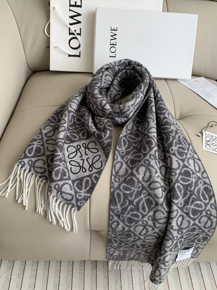designer,replica,clothing,fake,1:1,lv,luxury,high quality Loewe’s new scarf (C3KJB) designer,replica,clothing,fake,1:1,lv,luxury,high quality Loewe’s new scarf (C3KJB)