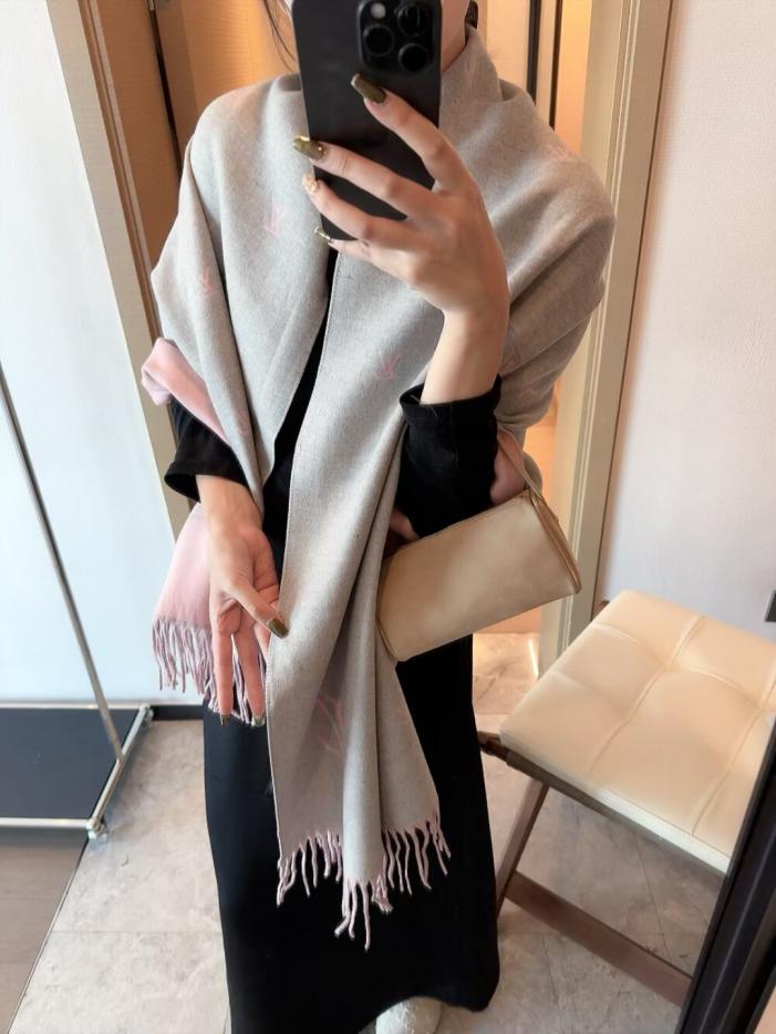 designer,replica,clothing,fake,1:1,lv,luxury,high quality LV Couple Scarf (MNT9X) designer,replica,clothing,fake,1:1,lv,luxury,high quality LV Couple Scarf (MNT9X)