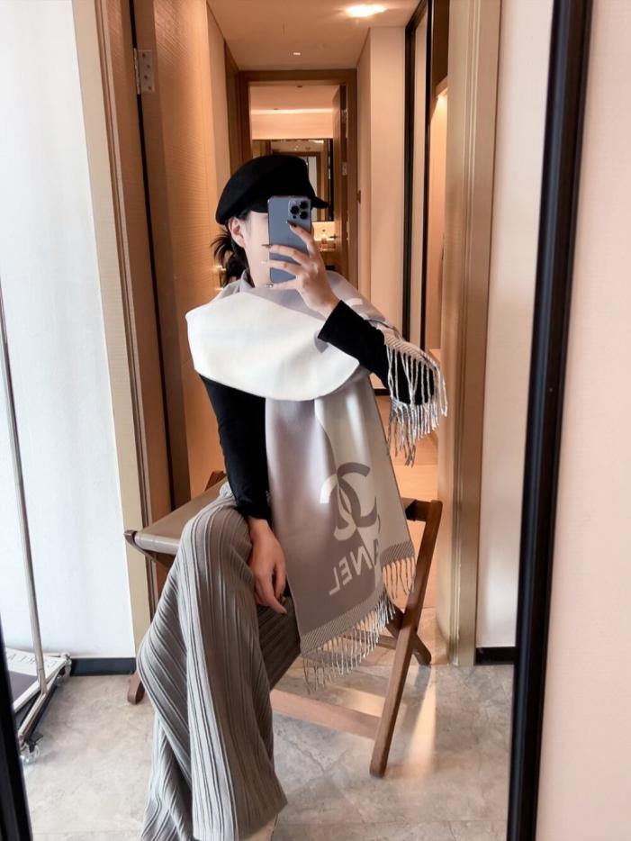 designer,replica,clothing,fake,1:1,lv,luxury,high quality Chanel scarf (00O67) designer,replica,clothing,fake,1:1,lv,luxury,high quality Chanel scarf (00O67)