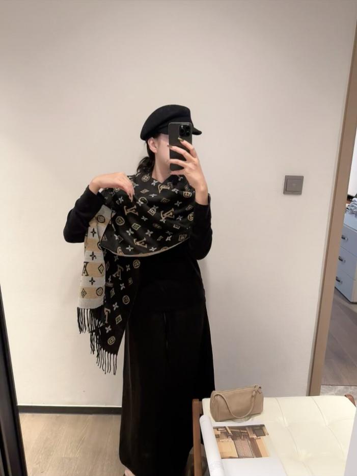 designer,replica,clothing,fake,1:1,lv,luxury,high quality Louis Vuitton color-blocked check long scarf (8SOBA) designer,replica,clothing,fake,1:1,lv,luxury,high quality Louis Vuitton color-blocked check long scarf (8SOBA)