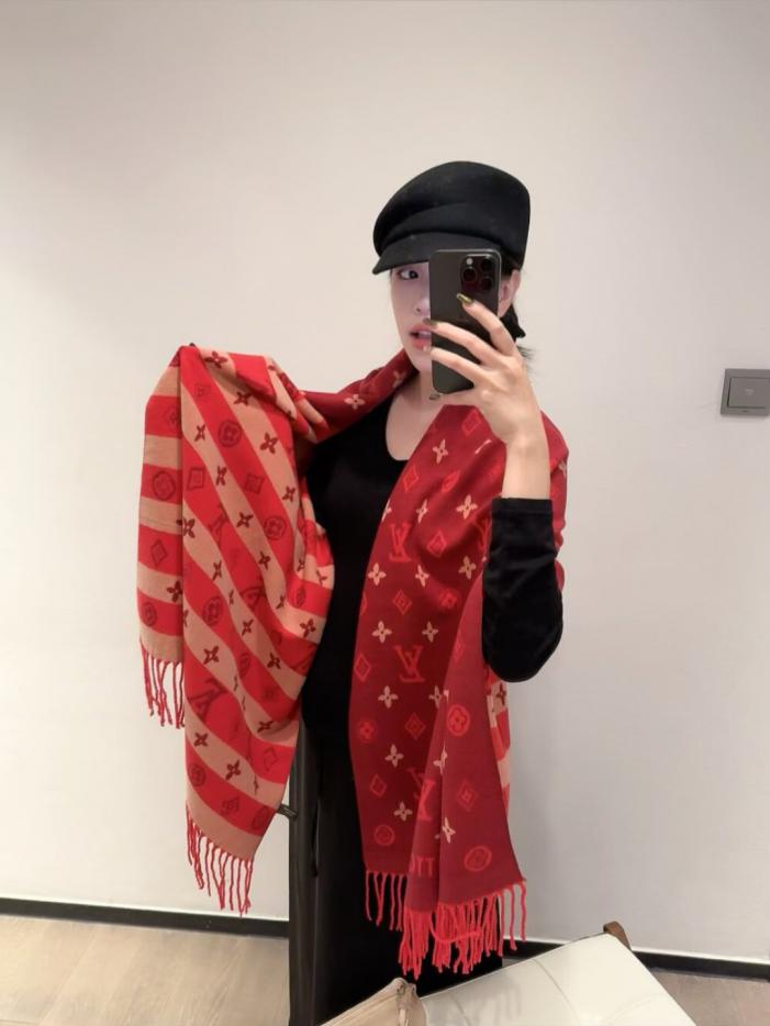 designer,replica,clothing,fake,1:1,lv,luxury,high quality Louis Vuitton color-blocked check scarf (JB1CN) designer,replica,clothing,fake,1:1,lv,luxury,high quality Louis Vuitton color-blocked check scarf (JB1CN)