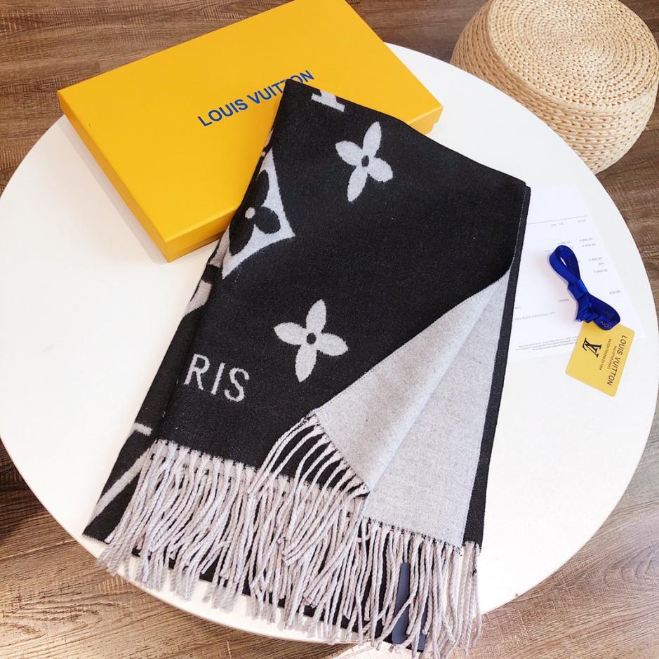designer,replica,clothing,fake,1:1,lv,luxury,high quality Louis Vuitton premium rabbit fur scarf/shawl with classic four-leaf clover pattern (5RZJF) designer,replica,clothing,fake,1:1,lv,luxury,high quality Louis Vuitton premium rabbit fur scarf/shawl with classic four-leaf clover pattern (5RZJF)