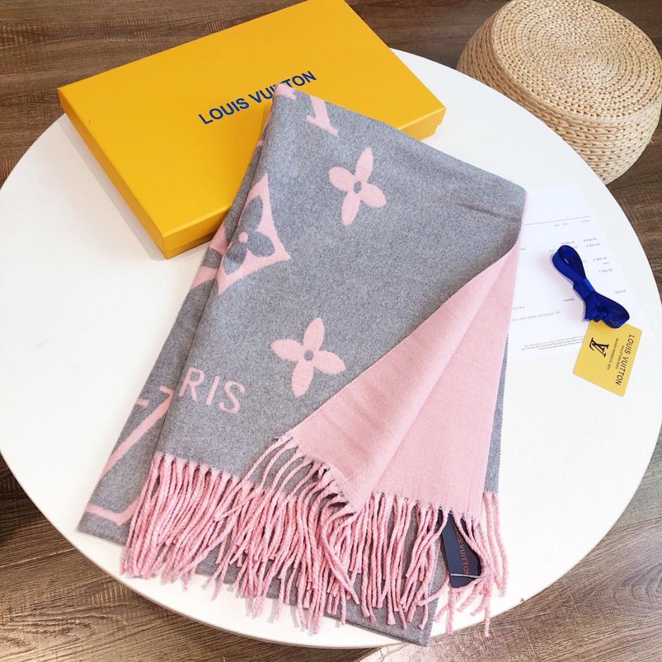 designer,replica,clothing,fake,1:1,lv,luxury,high quality Louis Vuitton premium rabbit fur scarf/shawl with classic four-leaf clover pattern (LW7H3) designer,replica,clothing,fake,1:1,lv,luxury,high quality Louis Vuitton premium rabbit fur scarf/shawl with classic four-leaf clover pattern (LW7H3)