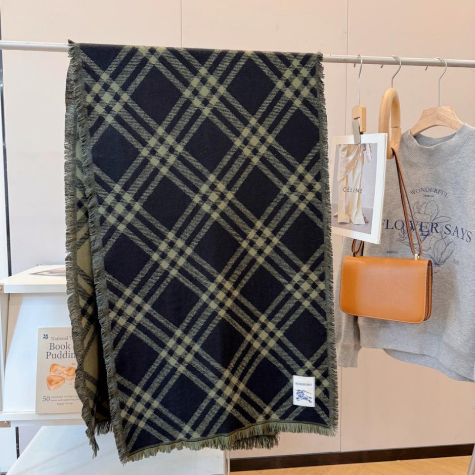 designer,replica,clothing,fake,1:1,lv,luxury,high quality Burberry Knight Check Handkerchief (K2371) designer,replica,clothing,fake,1:1,lv,luxury,high quality Burberry Knight Check Handkerchief (K2371)